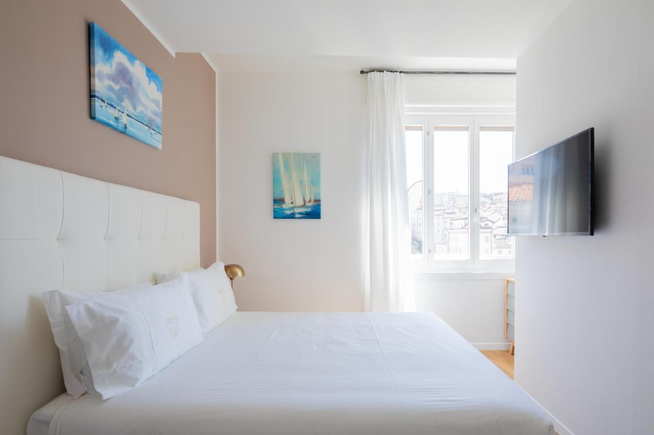 Vis A Vis Apartments Trieste Ngoại thất bức ảnh